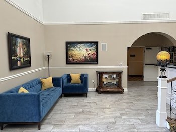 Chateau Avalon