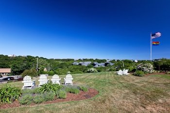 Seaglass Inn & Spa