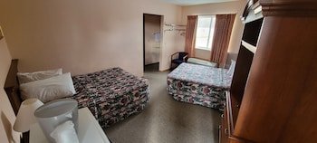 Budget Inn Mackinaw