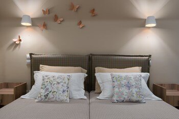 Absolute Athens Apartments