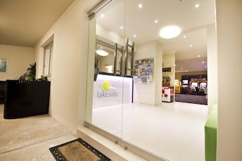 Lakeside Resort Forster
