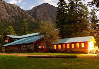 Corkins Lodge