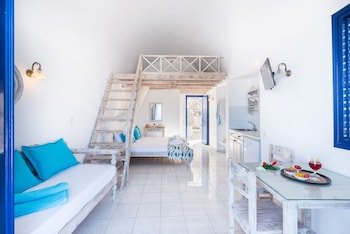 Agnadi View Villa Hotel