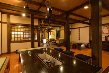 Kusatsu Naraya