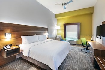 Holiday Inn Express Hotel & Suites Port Arthur