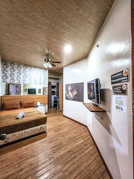 Urban Hotel