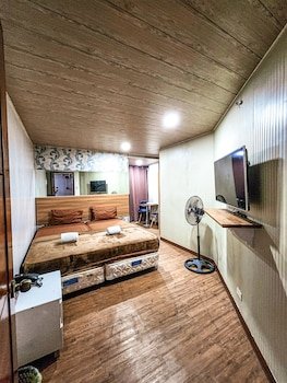 Urban Hotel