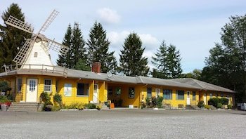 Windmill Inn Lynden By Magnuson Worldwide