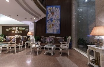 Roseland Corp Hotel