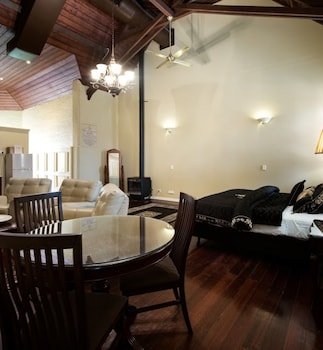Castlemaine Colonial Motel