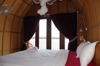 Bamboo Bungalow