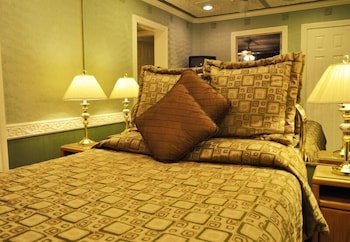 Stardust Lodge