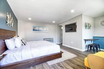 White Caps Motel