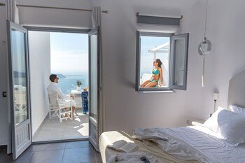 Unique Suites