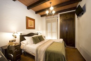 Hostal Torre de Guzmán