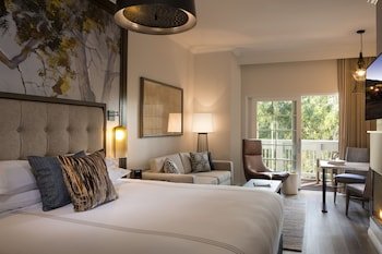 River Terrace Inn