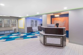 Microtel Inn & Suites by Wyndham Athens