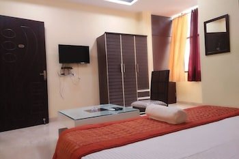 OYO Flagship Hotel Ashoka Palace