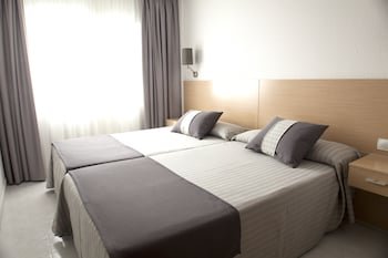 Aparthotel & Spa Acuazul