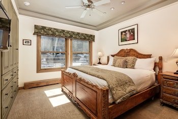Durant By Frias Properties Hotel