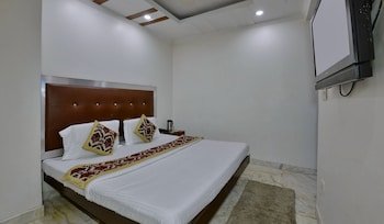 Hotel PG International