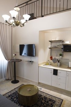 Mamilla Design Apartments
