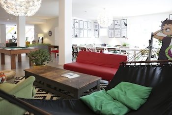 Meet Garda Lake Hostel