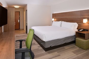 Holiday Inn Express Hotel & Suites Parkersburg - Mineral Wells