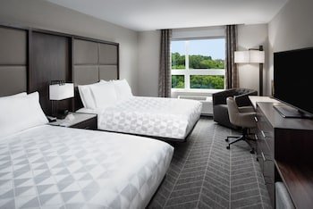 Holiday Inn Boston Logan Airport Chelsea