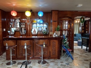 Topaz Bed and Breakfast Hotel