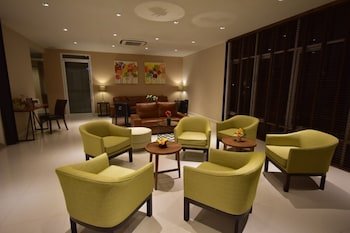 Paeva Luxury Serviced Residence