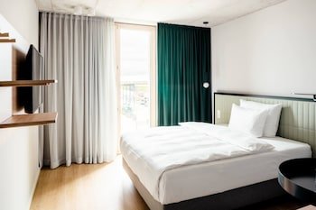 Coreum Hotel