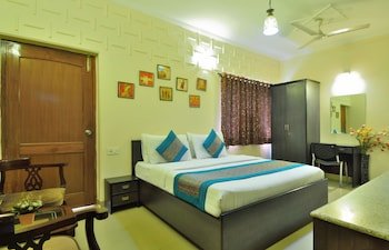 Hotel Persona International