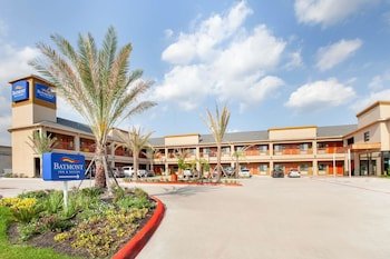 Baymont by Wyndham Houston Hobby Airport