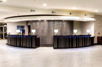 The Madison Concourse Hotel & Governor's Club