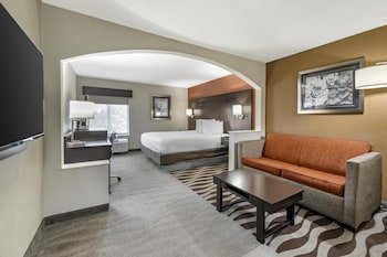 Best Western Plus Lee's Summit Hotel & Suites
