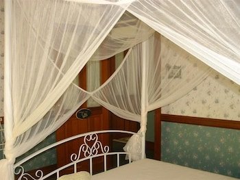 Riviera B&B