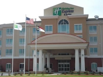 Holiday Inn Express Hotel & Suites Smithfield - Selma I-95