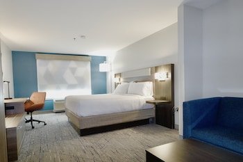 Holiday Inn Express Hotel & Suites Smithfield - Selma I-95
