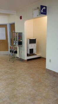 Royal Star Motor Inn