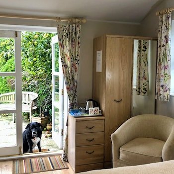 Pickmere Country Guest House