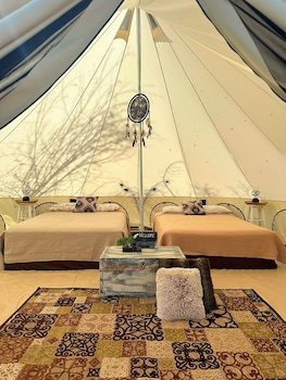 Utopia Feels Botanical Glampground and Micro-Farm