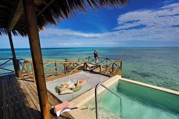 Bawe Island Resort
