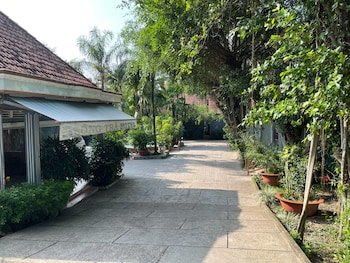 Song Tra Hotel