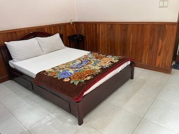 Song Tra Hotel