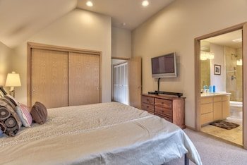 Eaglewood Condos