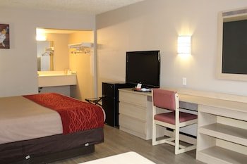Econo Lodge Paducah West I-24