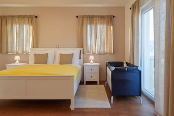 Hvaretta Villas