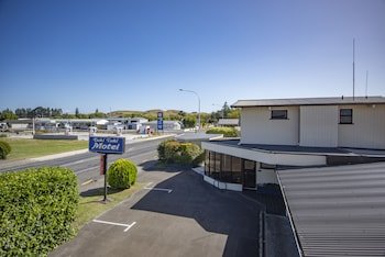 Tuki Tuki Motel