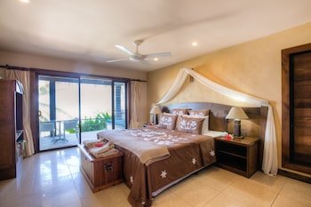 Rendezvous Villas